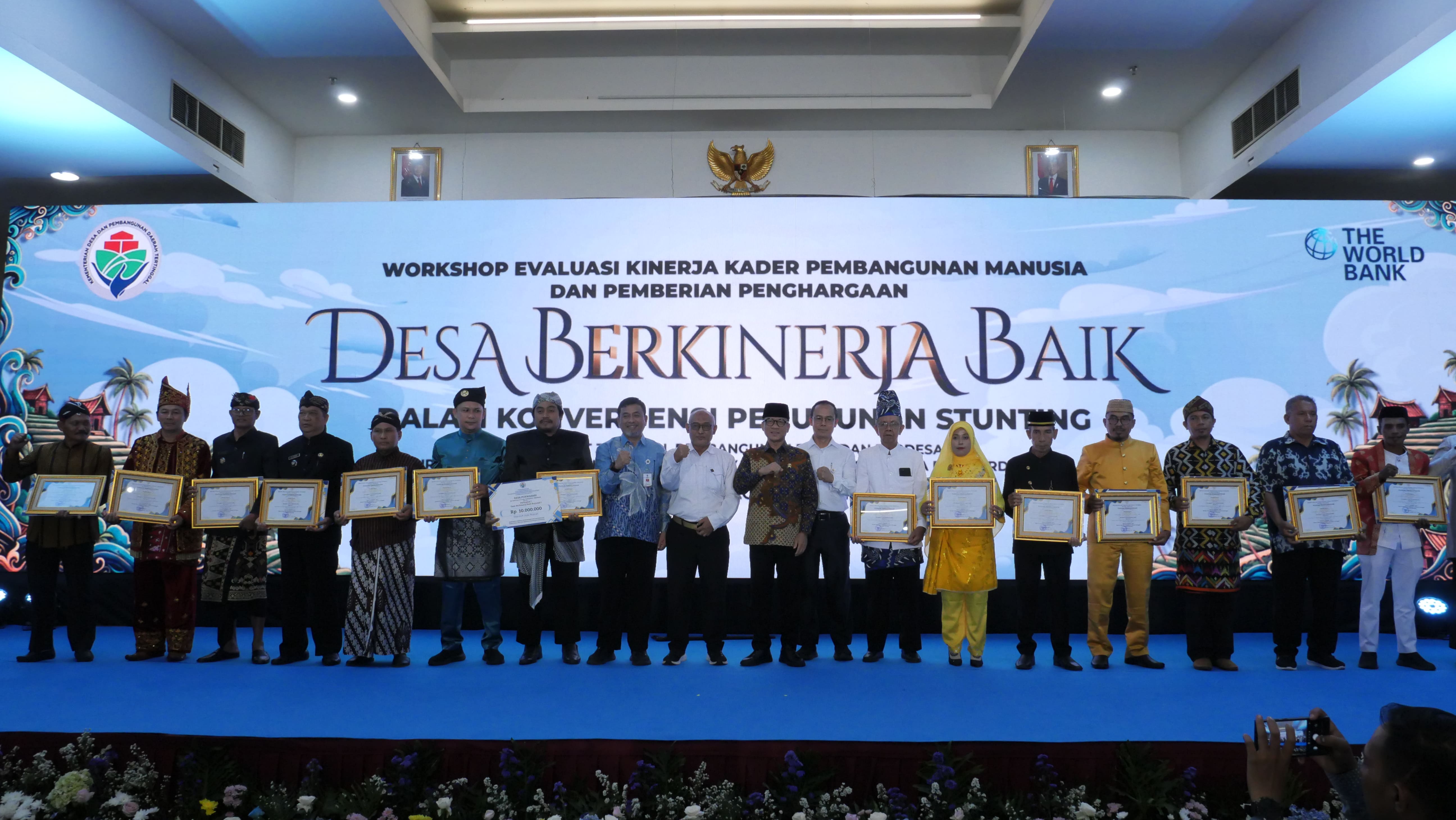 penerimaan penghargaan juara 3 Regional Tengah tingkat Nasional. Perwakilan kaltim 7